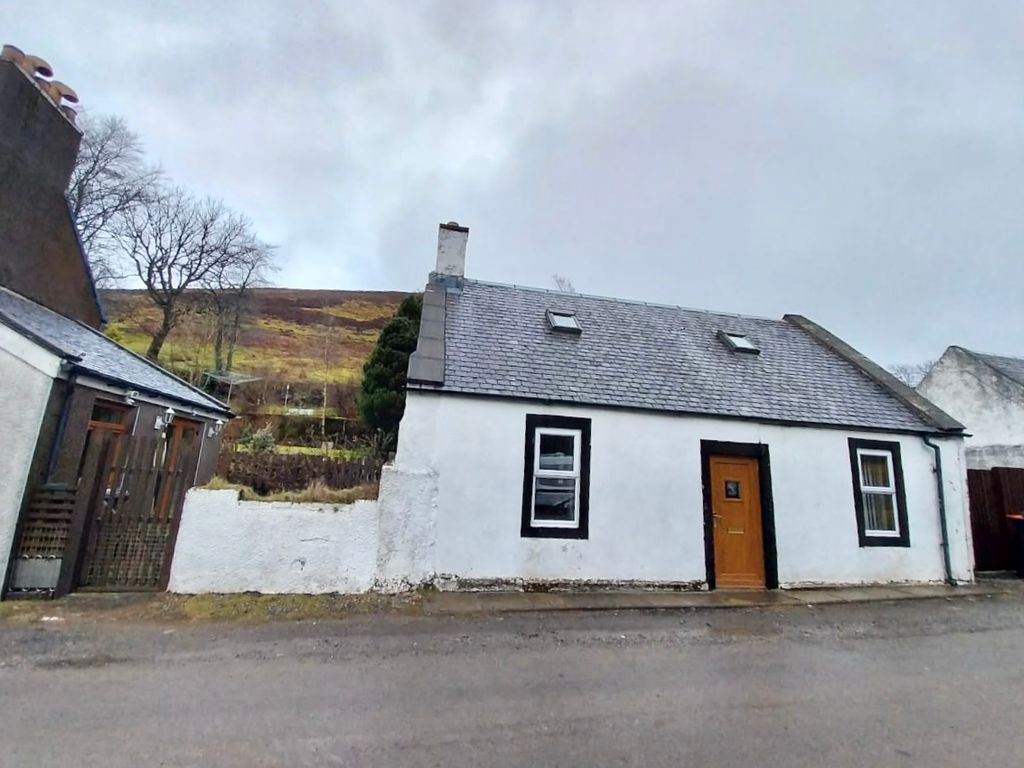 2 bed cottage for sale in South Lanarkshire ML12 image 1