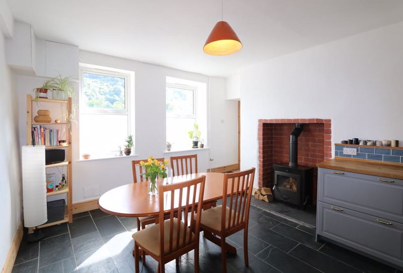 3 bed detached house for sale in Powys SY20 image 12