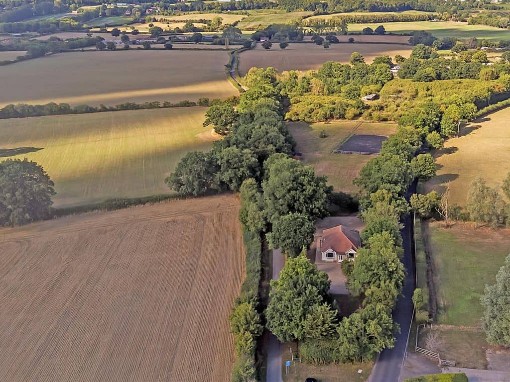 3 bed equestrian property for sale in Kent ME17 image 27