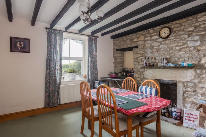 3 bed farm for sale in North Yorkshire YO18 image 8