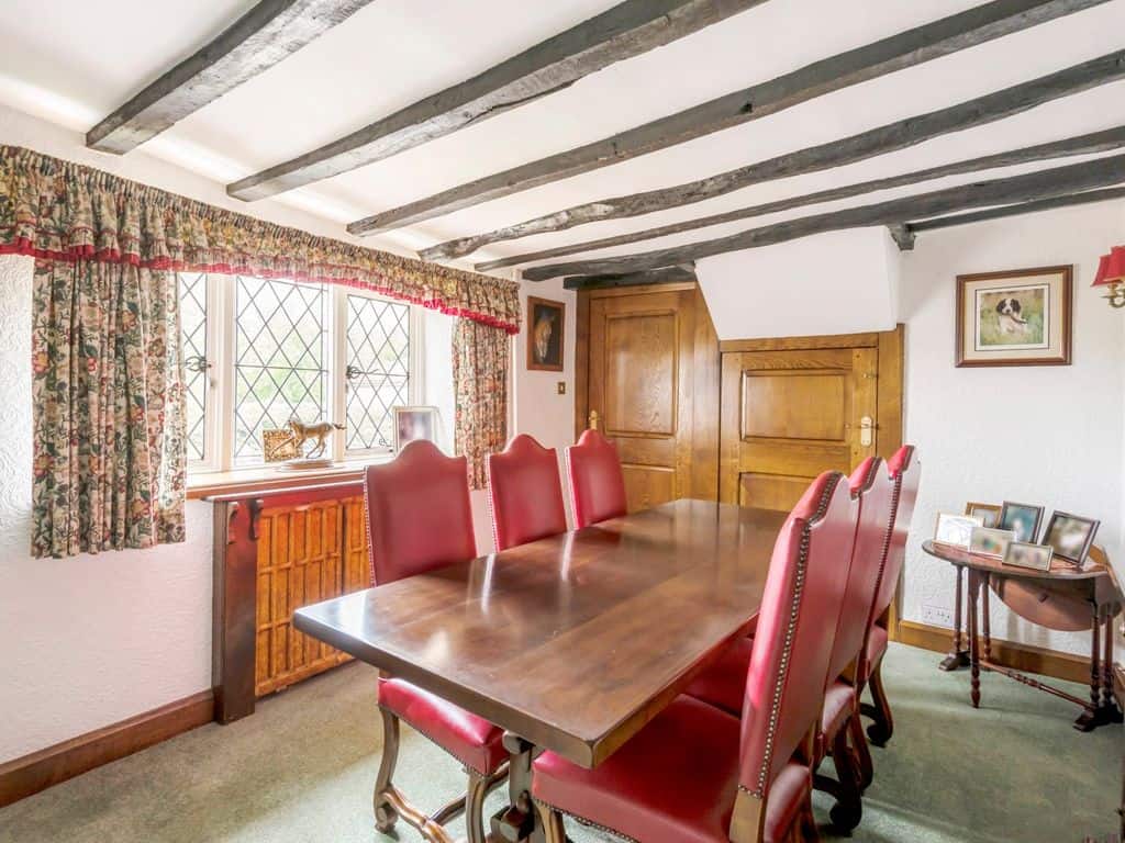 4 bed cottage for sale in Nottinghamshire S81 image 14