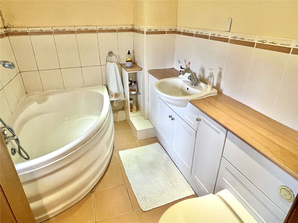 4 bed cottage for sale in Powys SY18 image 16