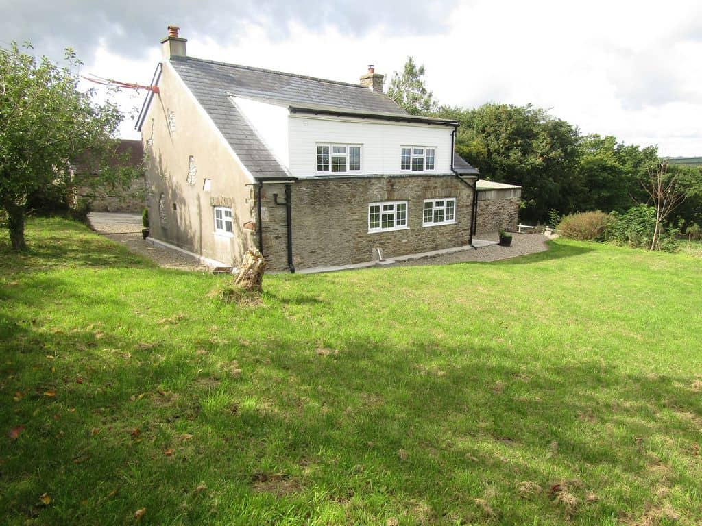 4 bed farm for sale in Carmarthenshire SA33 image 5
