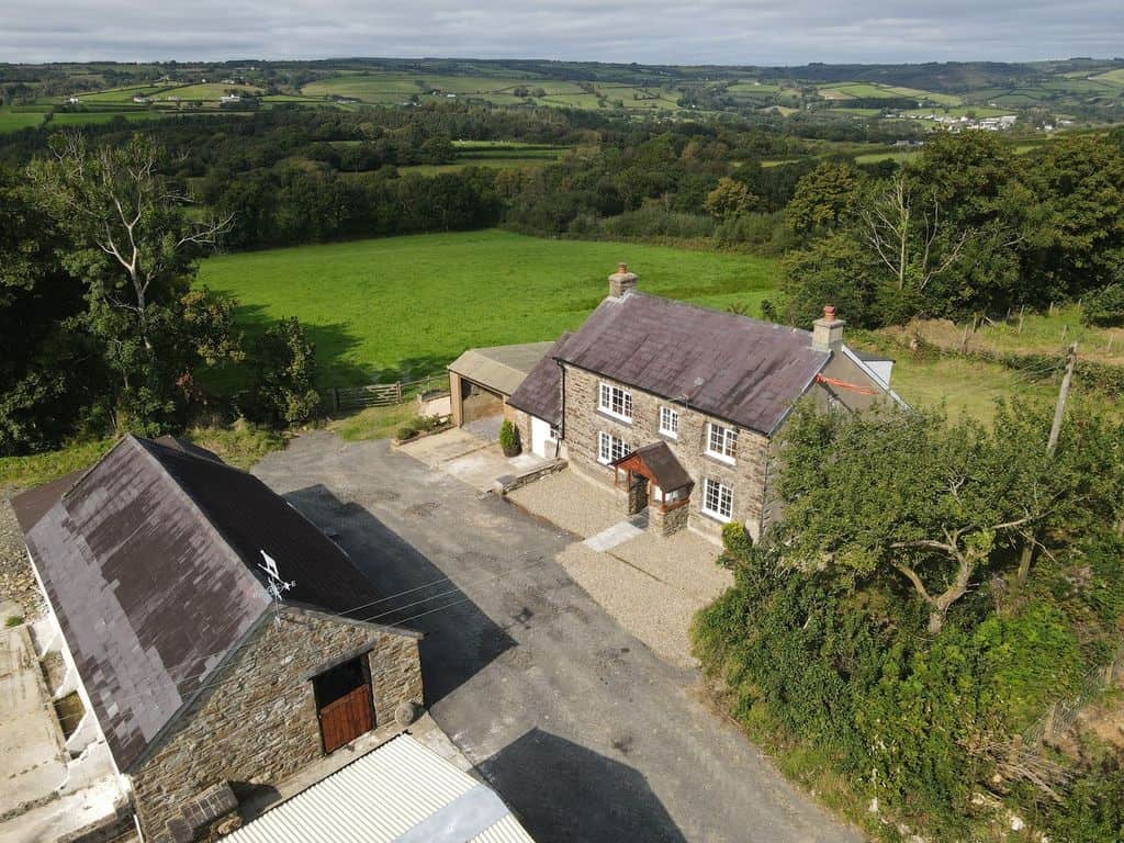 4 bed farm for sale in Carmarthenshire SA33 image 1
