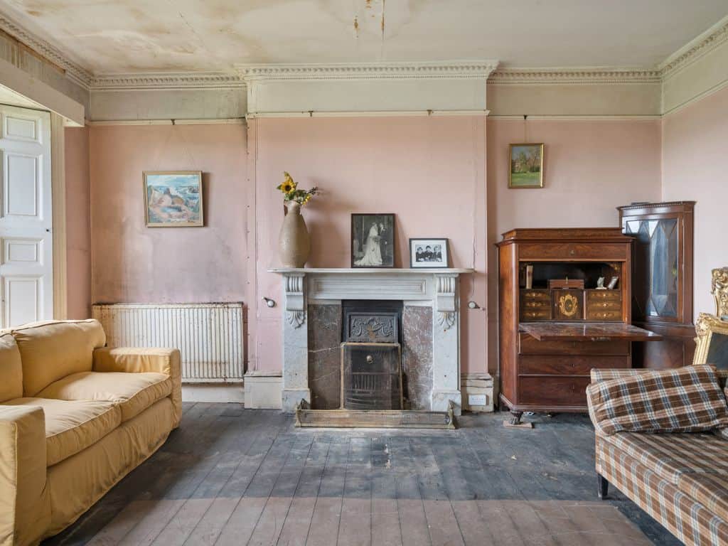 6 bed property for sale in Devon TQ10 image 16