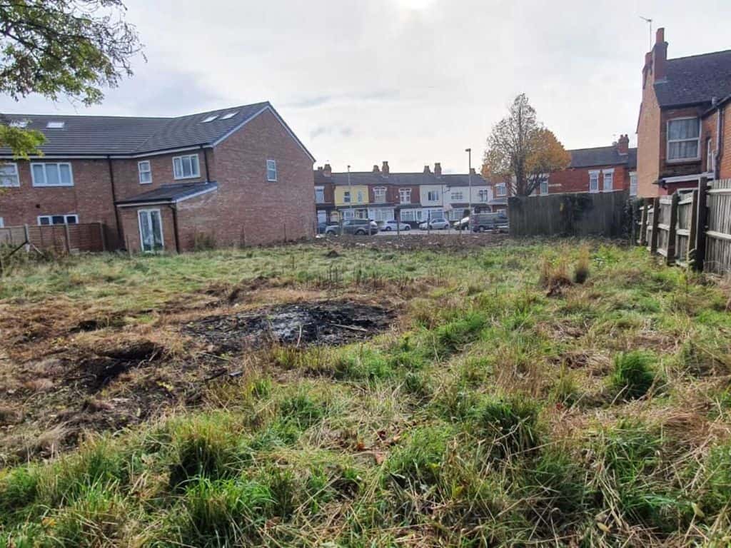 Land for sale in West Midlands B10 image 1