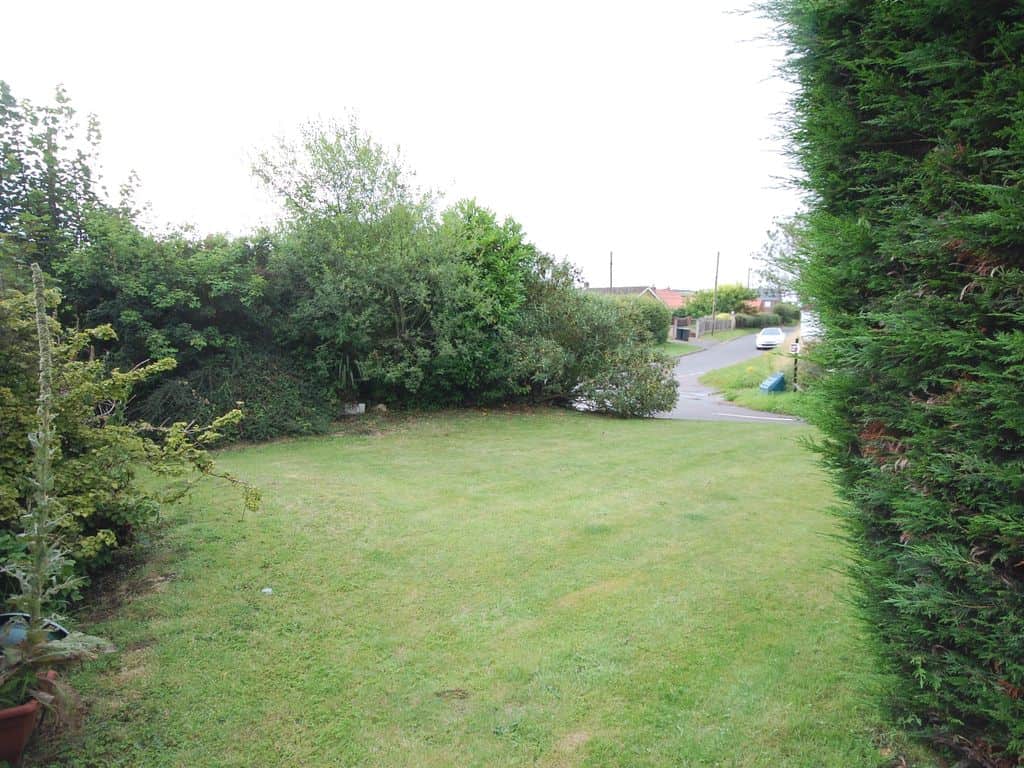 Land for sale in Lincolnshire LN11 image 10