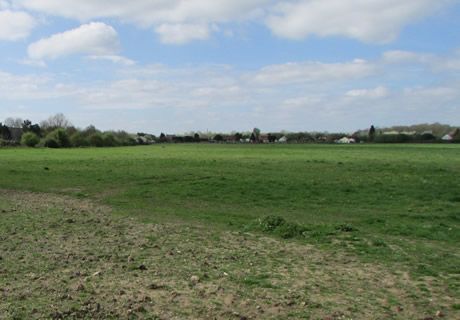 Land for sale in Windsor & Maidenhead SL6 image 2