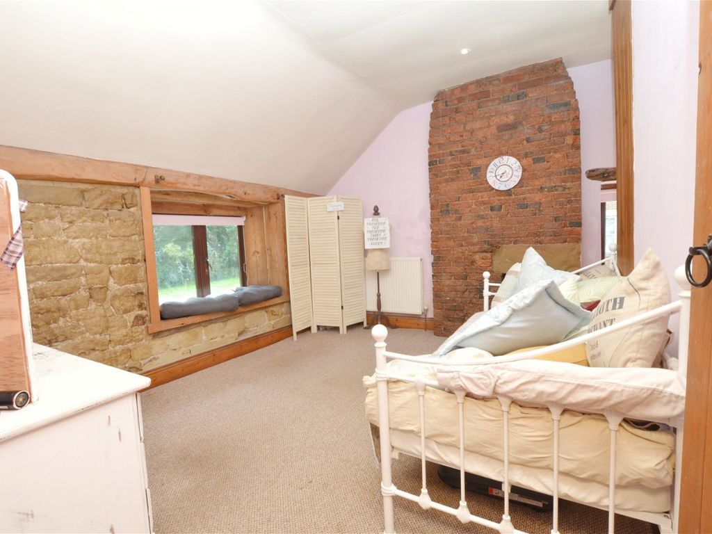 4 bed detached house for sale in South Yorkshire S72 image 17