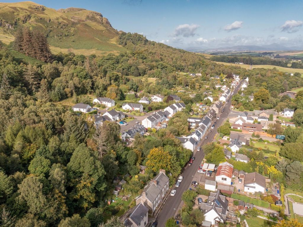 Land for sale in Glasgow G63 image 12